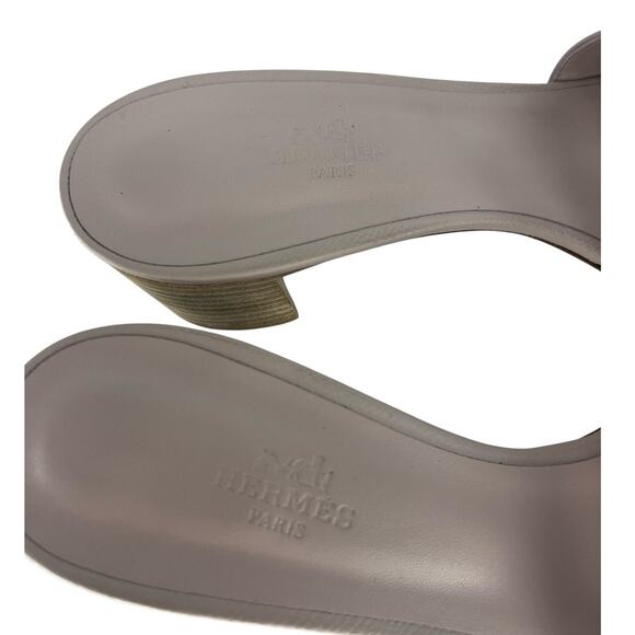 Hermès Oasis H Logo Slides in Light Pink - Picture 14 of 16